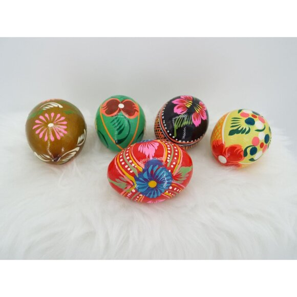 Decorative Hand Painted Wood Easter Eggs Lot of 9 - Picture 5 of 6